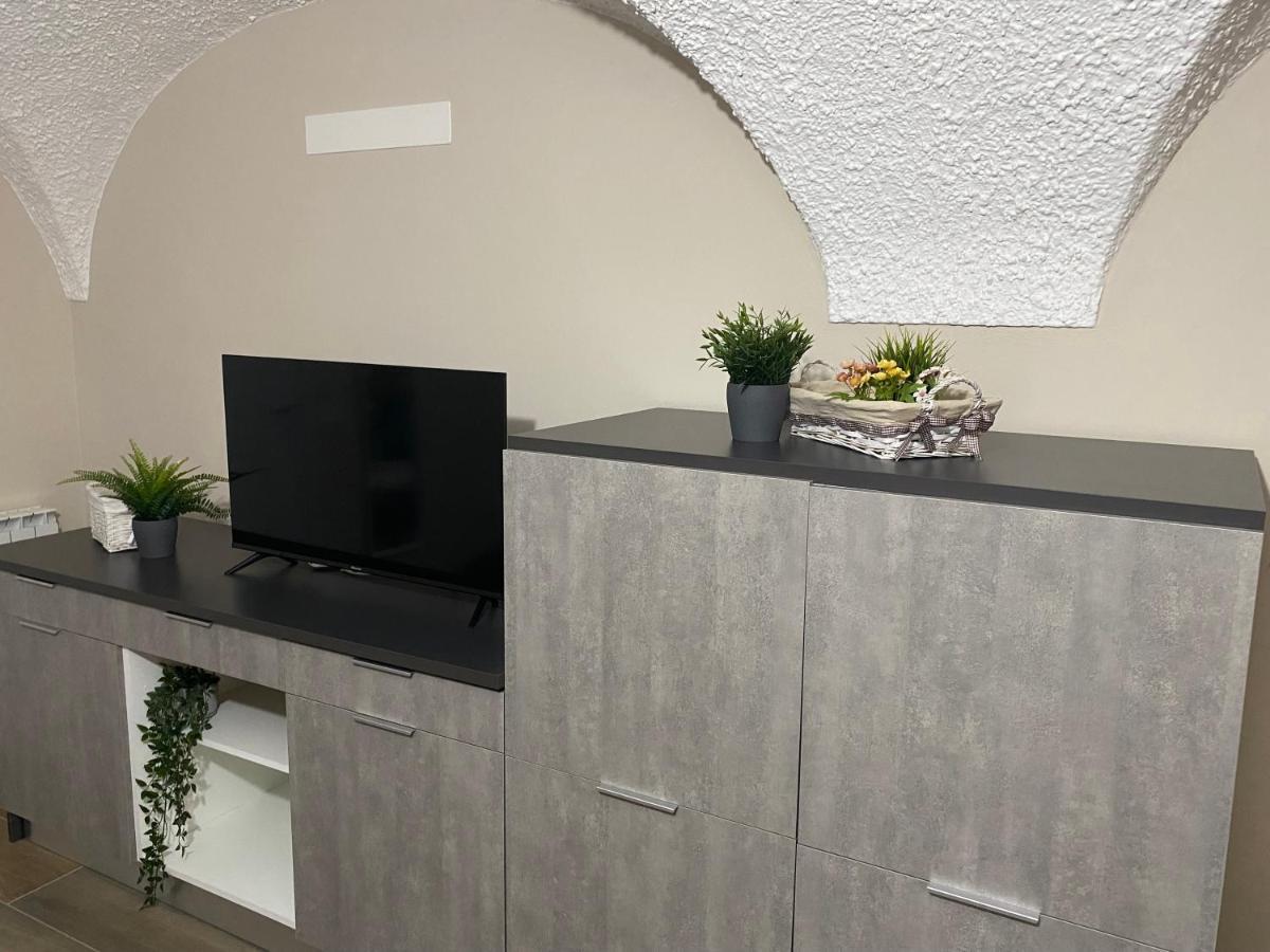 Appartamento B&B C'Era Una Volta Solferino Exterior foto